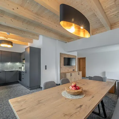 Alt-kaisers Pensión Sölden